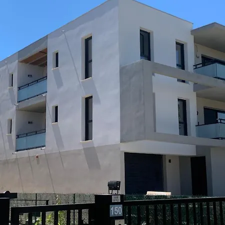 Superbe A Avec Parking Sur Place Apartmán Fréjus